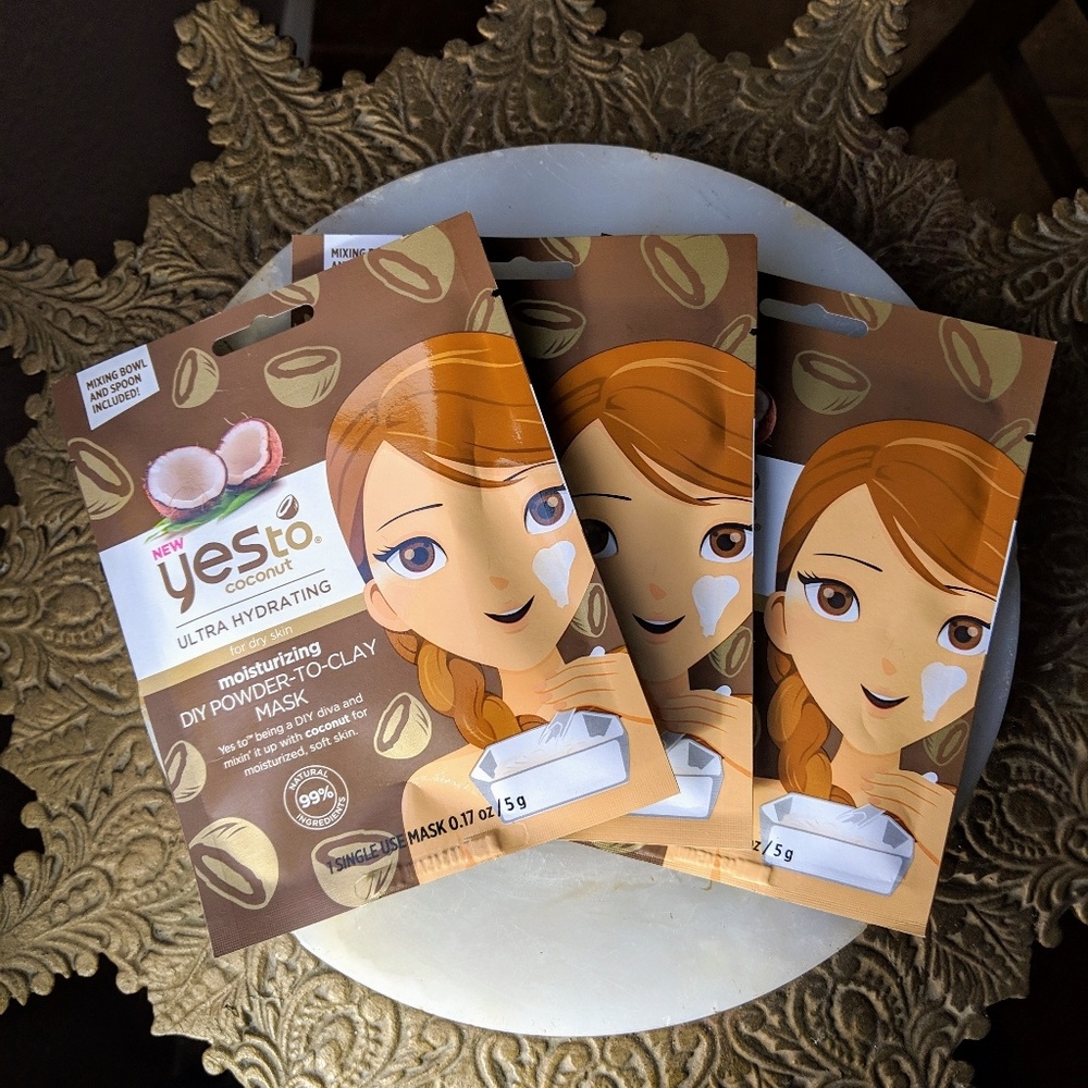 Yes To Coconut Hydrating Clay Mask 3-Pack NEW
